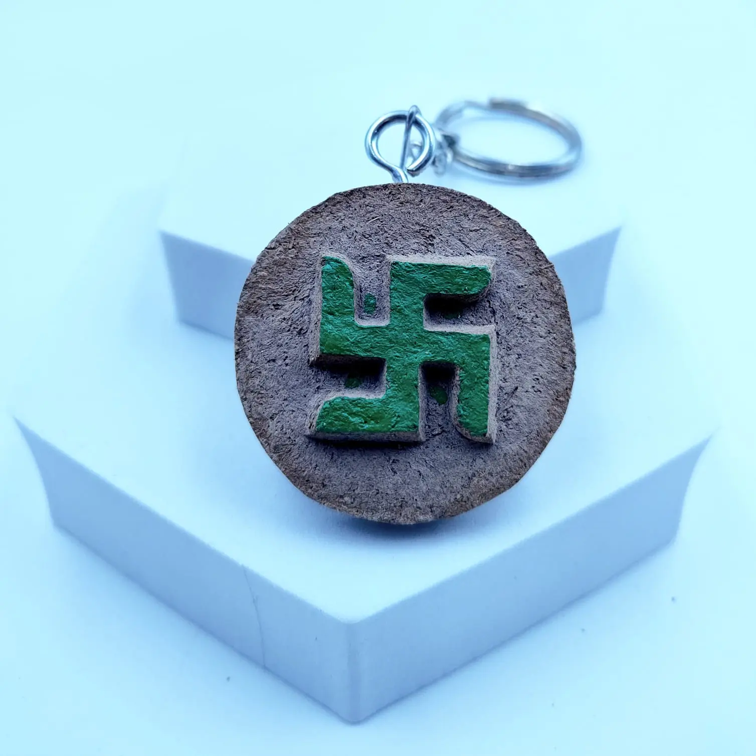 /storage/photos/1/Products/Cow Dung Product/Keyring/keyring (15).webp